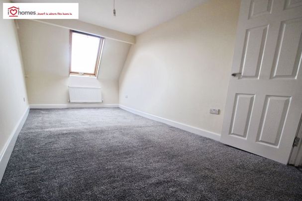 Springfields Rushall, Walsall - Photo 1