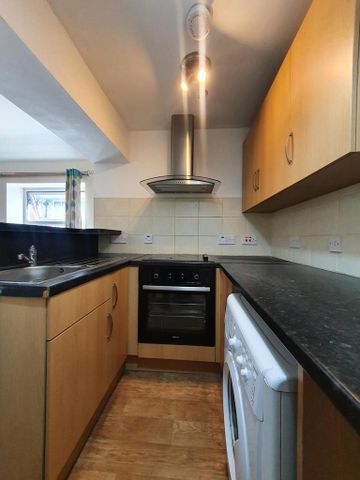 1 bedroom flat to rent - Photo 3