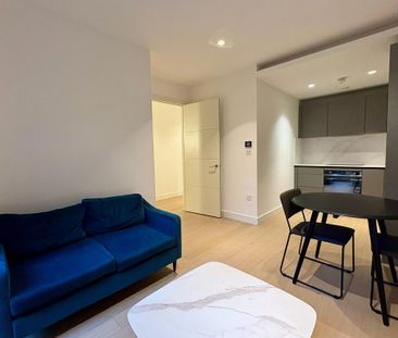 1 bedroom ground floor flat to rent - Photo 2