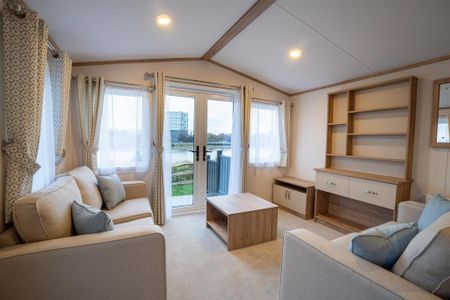 2 bedroom property to rent - Photo 2