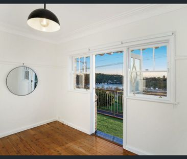 Stunning water views and lifestyle convenience - Photo 3