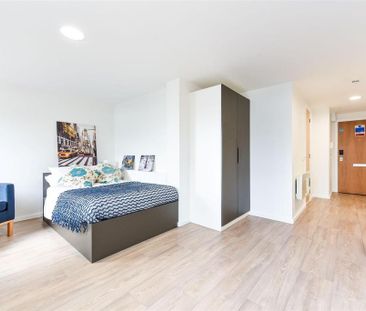 1 bedroom in a flat share to rent - Photo 6