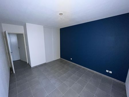 location Appartement T2 DE 43.76m² À RAMONVILLE - Photo 2