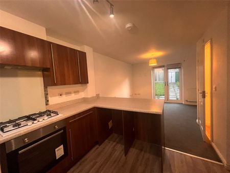 Kirkwall Crescent, Wolverhampton, West Midlands, WV2 - Photo 5