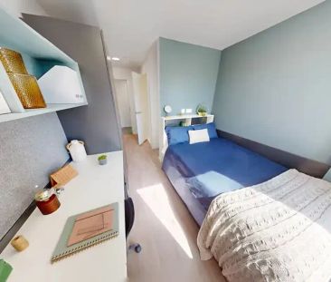 Accessible En-suite - Photo 5