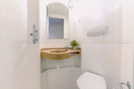 Ensuite Bronze - Photo 4