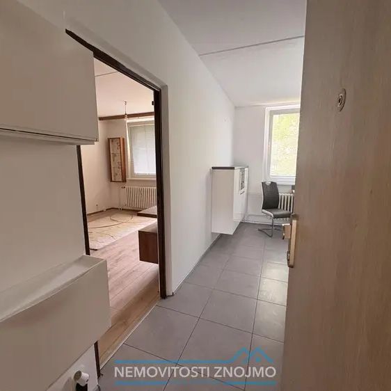 Moderní a plně zařízený byt 1+1 k pronájmu Gagarinova 3, Znojmo - Fotografie 1