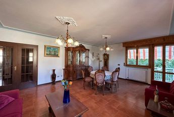 Porzione di bifamiliare in affitto