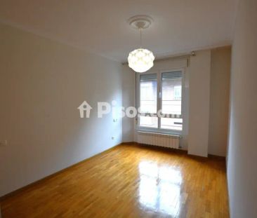 Piso en alquiler en Calle de Tirso de Avilés - Photo 1