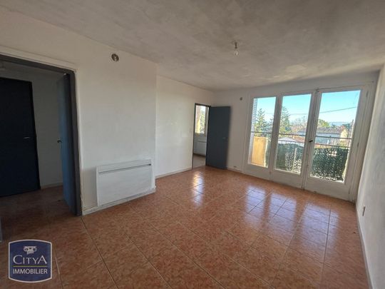 Location Appartement 3 pièces 53m² CARPENTRAS 84200 - Photo 1