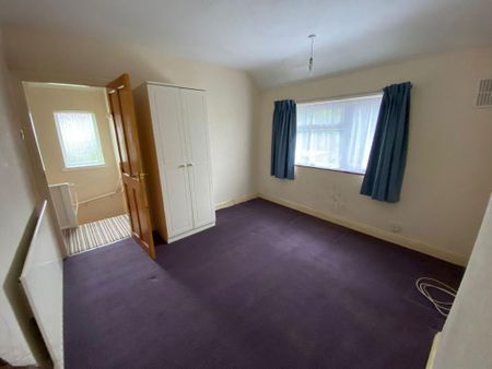 3 bedroom semi-detached house to rent - Photo 4