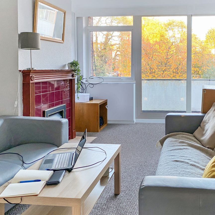 12 Horwood Close, Oxford OX3 7RF - Photo 1