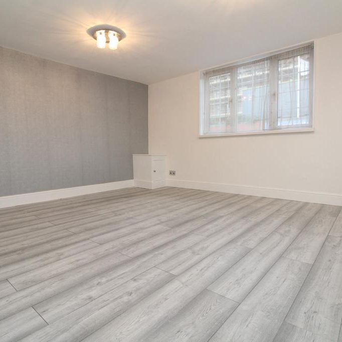 2 bedroom semi-detached house to rent - Photo 1
