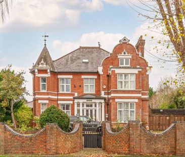 3 bedroom flat to rent - Photo 2