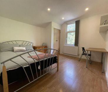 7 bedroom terraced house to rent - Photo 4