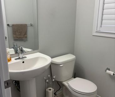 For Lease - 8755 Sourgum Avenue, Niagara Falls, Ontario - Photo 3