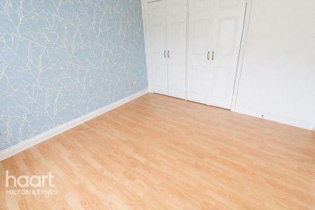 4 bedroom detached house to rent - Photo 3