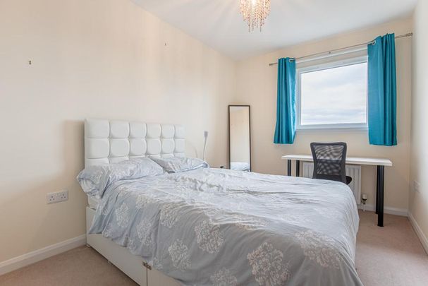 3 bedroom apartment to rent - Photo 1