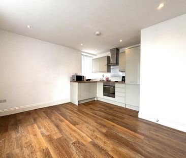 2 bedroom apartment to rent - Photo 6