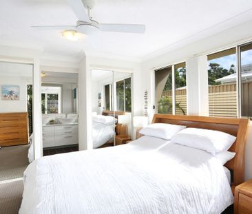 STUNNING GROUND FLOOR UNIT WITH GARDEN TERRACE - Photo 6