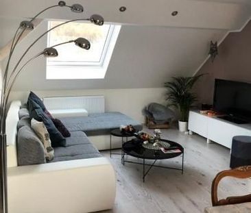 Traumhafte DG-Wohnung freut sich auf nette und ruhige Mieter ca. 60 mÂ² Wfl. mit Gemeinschaftsgarten - Foto 5