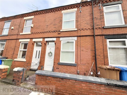 Princess Avenue, Denton, Manchester, Greater Manchester, M34 - Photo 1