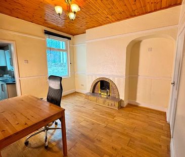 Room in a Shared House, Faraday St, L5 - Photo 2
