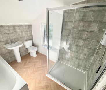 4 bedroom terraced house to rent - Photo 4