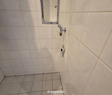 Herrliche klassische Altbauwohnung in U-Bahnnähe - Foto 6