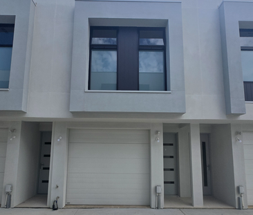 Unit 2, 2 Nicholls Terrace, Woodville West, SA - Photo 2