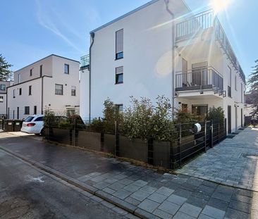 Neubau: Charmante Zwei-Zimmerwohnung mit Balkon und Tiefgarage in D... - Photo 2