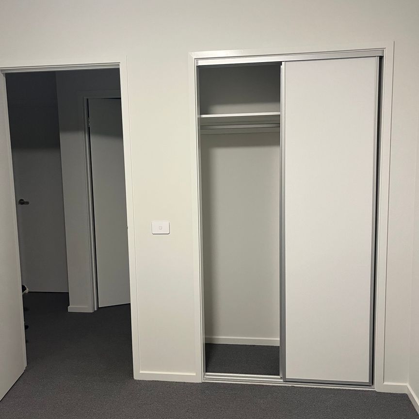 Donnybrook - Photo 1