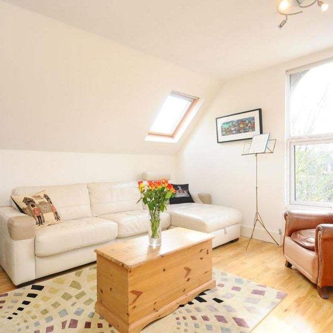 1 Bed Flat TO LET In Balham - Photo 1