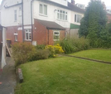 Trelawn Crescent, Headingley, Leeds - Photo 4