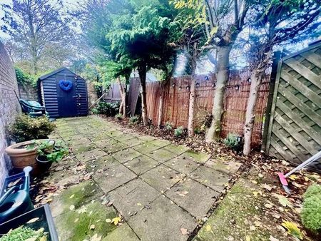 Frederick Talbot Close, Soham, CB7 - Photo 4