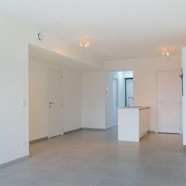 Appartement te huur in Antwerpen voor € 1.000 met 2 slaapkamers - Foto 1