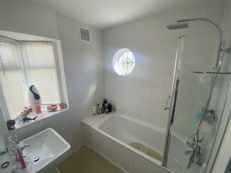 3 Bedroom House To Let - Photo 5