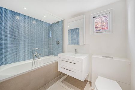 4 bedroom terraced house to rent - Photo 5