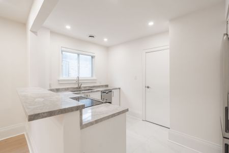 For Lease - 25 Coulson Avenue Unit# Main Fl, Toronto, Ontario - Photo 2