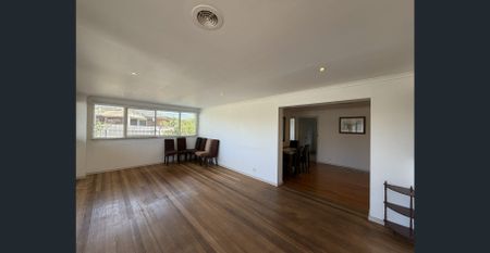 3 BEDROOM FAMILY HOME IN CLARINDA - Photo 5