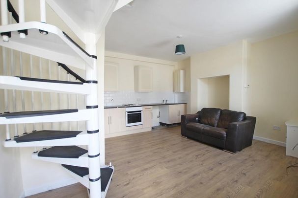 1 bedroom maisonette to rent - Photo 1