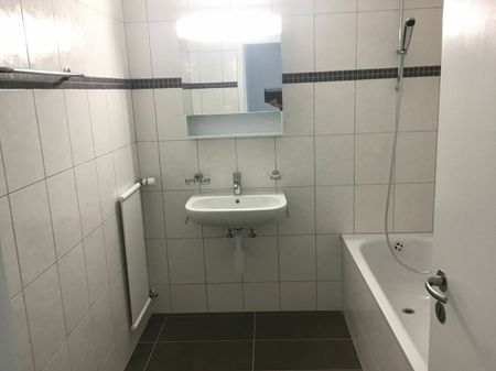 Appartement familial de 4.5 pièces avec balcon fermé ! - Foto 5