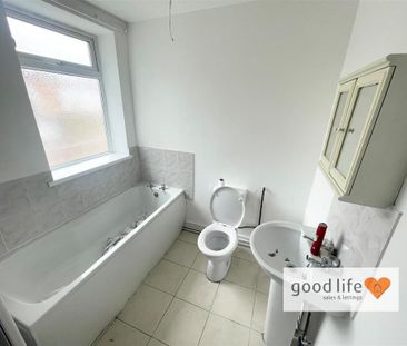 4 bedroom terraced house to rent - Photo 6