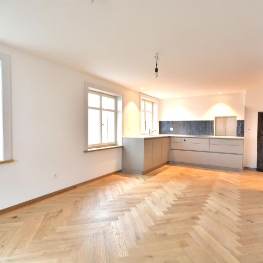 Charmanter Altbau - mit viel Liebe renoviert und mit Seesicht - Photo 1