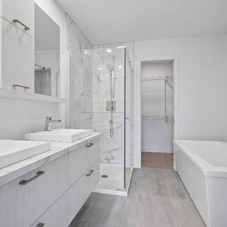 1 CH - 1 SDB - Bromont - $1,610 /mo - Photo 3