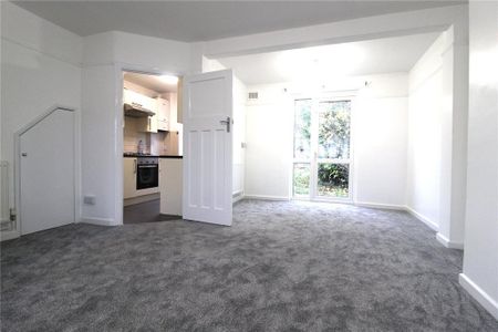 2 bedroom semi-detached house to rent - Photo 2