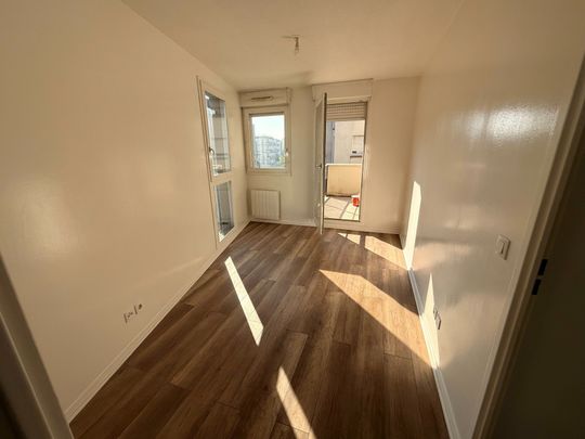 Location Appartement 2 pièces VITRY SUR SEINE 94400 - Photo 1