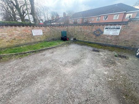 London Road, Hinckley, Leicestershire, LE10 - Photo 3