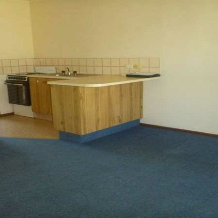 2 Bedroom Unit with Private Courtyard & Garage in Convenient Beenleigh Location - Photo 4