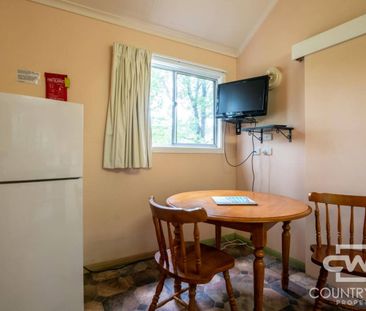 Self Contained Cabin close to town ready for permeant rental - Photo 1